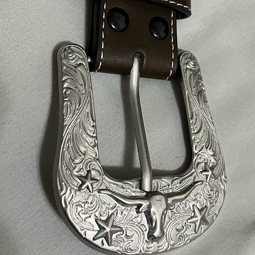 Silver Western Belt Buckle with Brown Leather Strap